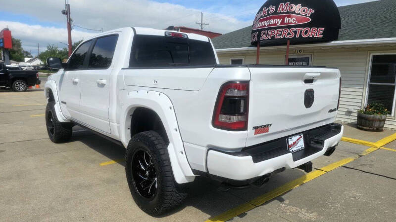 ram ram 1500 2019 1C6SRFLT5KN843809 image ram ram 1500 2019 1C6SRFLT5KN843809 image